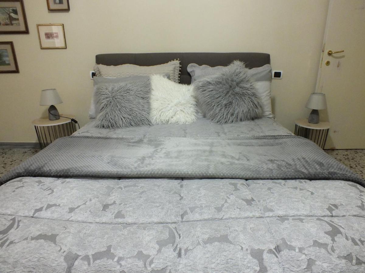Suite Mariasole อาเรซโซ ภายนอก รูปภาพ